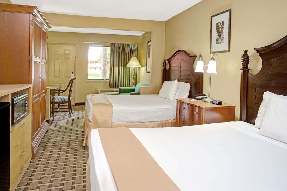 Travelodge Suites By Wyndham Kissimmee Orange Kültér fotó